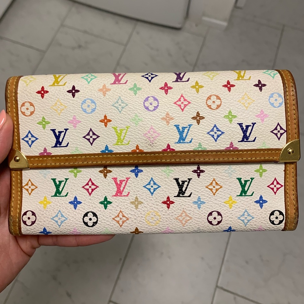 🔴SOLD🔴Louis Vuitton Murakami large wallet